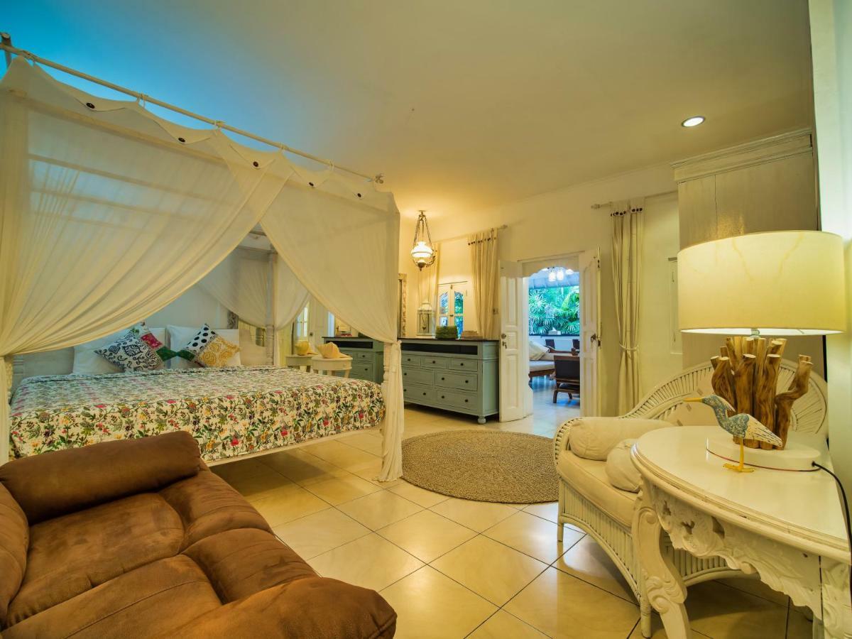 Villa White Stars Seminyak Exterior foto