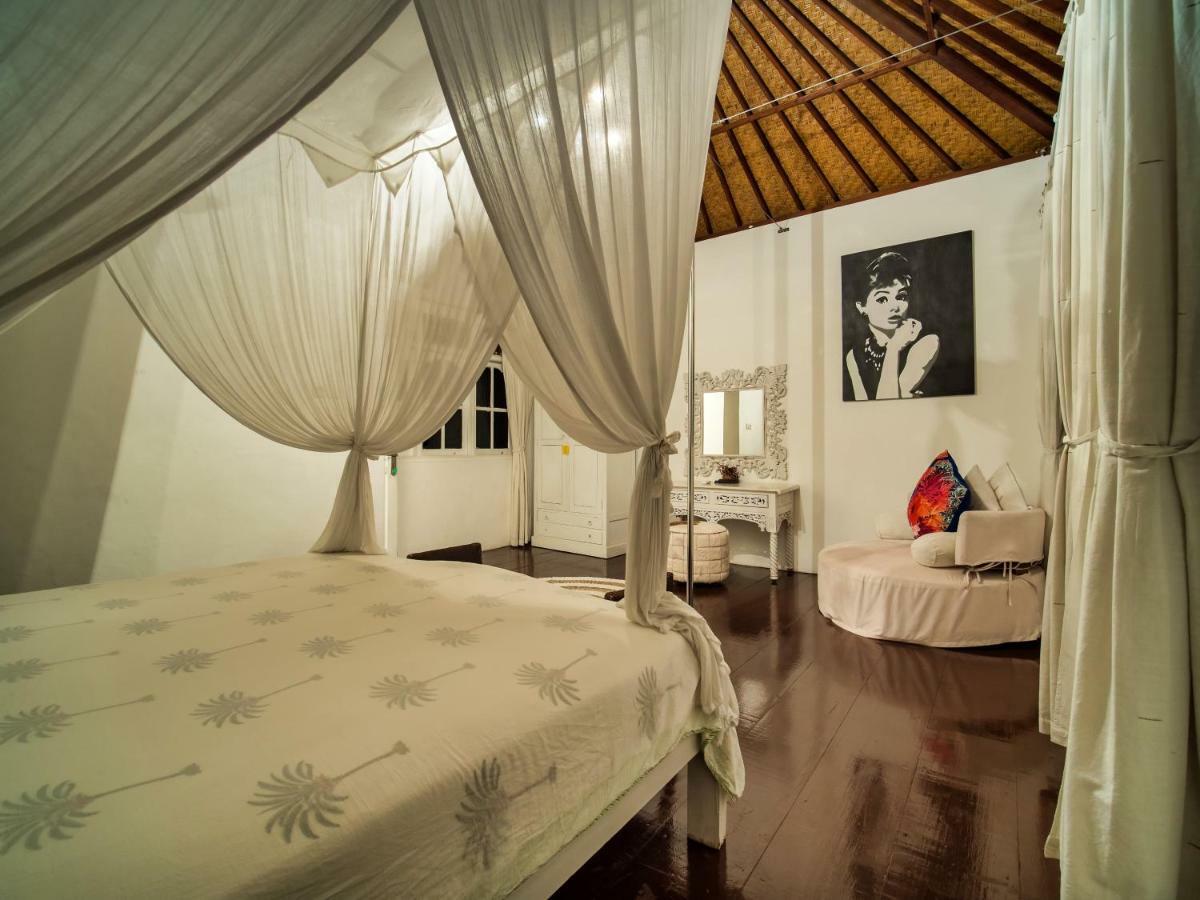 Villa White Stars Seminyak Exterior foto